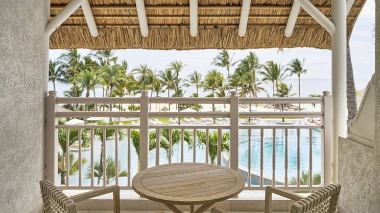 LUX* Belle Mare Resort & Villas